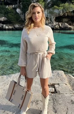 Mousseline Oversized Shorts Beige -Kleding Promotie Winkel Mousseline Cropped Top Beige 8 586x900 2