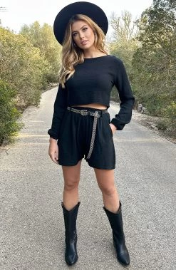 Mousseline Cropped Top Zwart -Kleding Promotie Winkel Mousseline Cropped Top Zwart 8 586x900 1