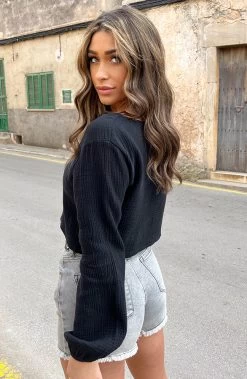 Mousseline Cropped Top Zwart -Kleding Promotie Winkel Mousseline Cropped Top Zwart2 1 586x900 1