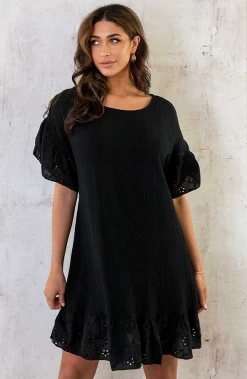 Mousseline Embroidery Oversized Jurk Zwart -Kleding Promotie Winkel Mousseline Embroidery Oversized Jurk Zwart 3 586x900 1