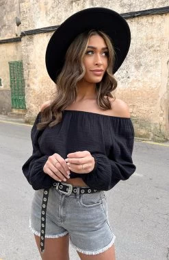 Mousseline Off-Shoulder Top Zwart -Kleding Promotie Winkel Mousseline Off Shoulder Top Zwart12 8 586x900 1