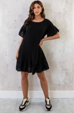 Mousseline Embroidery Oversized Jurk Zwart -Kleding Promotie Winkel Musthave Deal Mousseline Embroidery Oversized Jurk 586x900 1