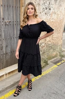 Offshoulder Laagjes Jurk Zwart