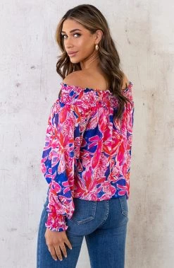 Off Shoulder Top Bloemen Roze Kobalt -Kleding Promotie Winkel Off Shoulder Top Bloemen Roze Kobalt 1 586x900 1