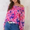 Off Shoulder Top Bloemen Roze Kobalt -Kleding Promotie Winkel Off Shoulder Top Bloemen Roze Kobalt 6 586x900 1