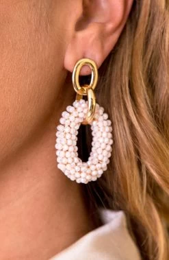 Oval Luxury Oorbellen Creme -Kleding Promotie Winkel Oval Luxury Oorbellen Creme 1 586x900 1