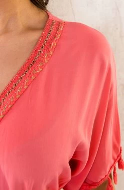 Oversized Jurk Gouden Detail Maxi Koraal 13 Oversized Jurk Gouden Detail Maxi Koraal -Kleding Promotie Winkel Oversized Jurk Gouden Detail Maxi Koraal 586x900 1