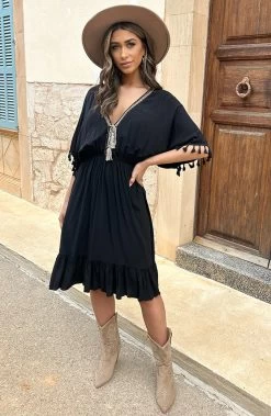 Musthave Deal Oversized Jurk Gouden Detail -Kleding Promotie Winkel Oversized Jurk Gouden Detail Zwart 3 586x900 2