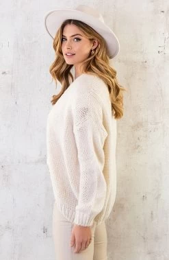 Oversized Knitted Vest Ecru 23 Oversized Knitted Vest Ecru -Kleding Promotie Winkel Oversized Knitted Vest Ecru 4 586x900 2