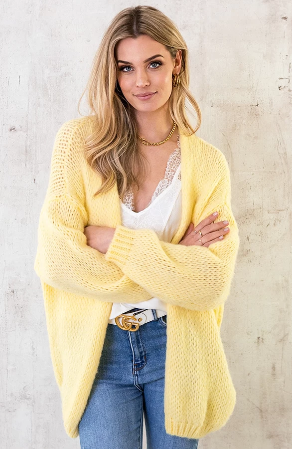 Oversized Knitted Vest Soft Yellow 5 Oversized Knitted Vest Soft Yellow - Afbeelding 3