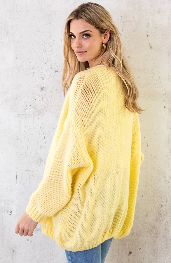 Oversized Knitted Vest Soft Yellow 7 Oversized Knitted Vest Soft Yellow - Afbeelding 5