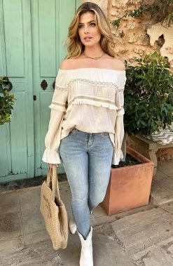 Lage Cowboyboots Beige 17 Lage Cowboyboots Beige -Kleding Promotie Winkel Oversized Off Shoulder Boho Blouse Beige 3 586x900 2