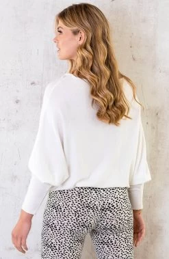 Oversized Soft Trui Creme -Kleding Promotie Winkel Oversized Soft Trui Creme 5 586x900 1