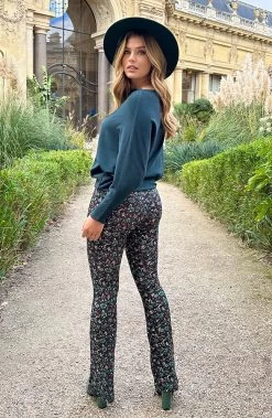 Flared Broek Wild Flower Smaragd -Kleding Promotie Winkel Oversized Soft Trui Smaragdgroen 3 586x900 1