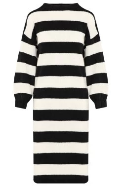 Oversized Strepen Jurk Zwart -Kleding Promotie Winkel Oversized Strepen Jurk Zwart 586x900 1