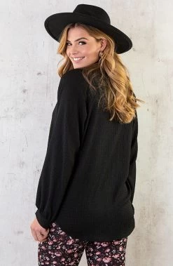 Oversized Venice Blouse Black -Kleding Promotie Winkel Oversized Venice Blouse Black 2 586x900 1