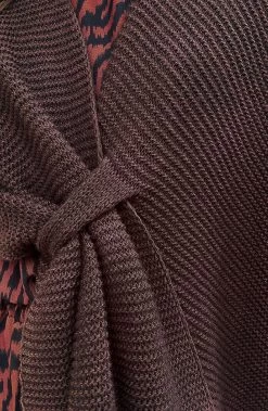 Overslag Poncho Choco -Kleding Promotie Winkel Overslag Poncho Choco 1 586x900 1