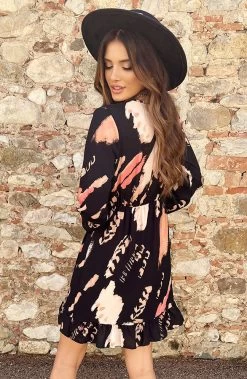 Overslag Print Jurk Zwart Beige -Kleding Promotie Winkel Overslag Print Jurk Zwart Beige 7 586x900 1