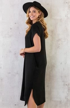 Palermo Pocket Jurk Zwart -Kleding Promotie Winkel Palermo Pocket Jurk Zwart 1 586x900 2