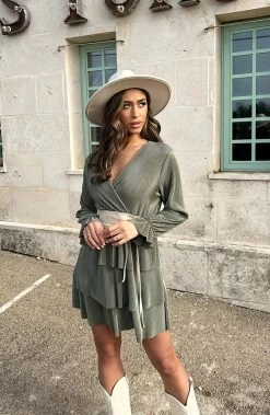 Plisse Laagjes Jurk Army -Kleding Promotie Winkel Plisse Laagjes Jurk Army 3 586x900 1