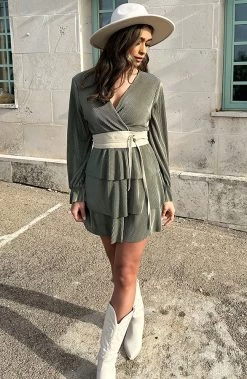 Plisse Laagjes Jurk Army -Kleding Promotie Winkel Plisse Laagjes Jurk Army 6 586x900 1