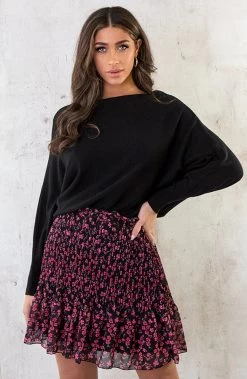 Oversized Soft Trui Zwart -Kleding Promotie Winkel Plisse Skirt Flowers Black 4 586x900 1