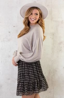 Pofmouwen Trui Beige -Kleding Promotie Winkel Pofmouwen Trui Beige 4 586x900 1