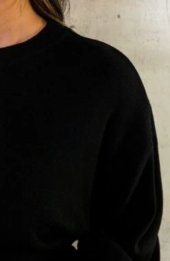 Pofmouwen Trui Zwart -Kleding Promotie Winkel Pofmouwen Trui Zwart 1 586x900 1
