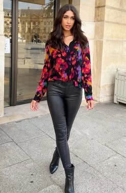 Coating Jeans Black -Kleding Promotie Winkel Print Blouse Multicolor 4 586x900 1