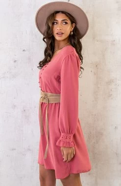 Romantic Lace Dress Dust Pink -Kleding Promotie Winkel ROMANTIC LACE DRESS DUST PINK 5 586x900 1