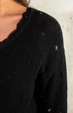 Raw Damaged Trui Zwart -Kleding Promotie Winkel Raw Damaged Trui Zwart 5 586x900 2
