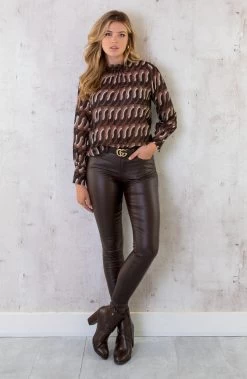 Coating Jeans Choco 15 Coating Jeans Choco -Kleding Promotie Winkel Retro Blouse Print Choco 1 1 586x900 2