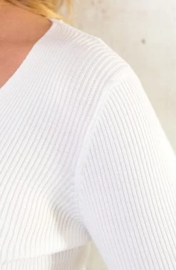 Ribstof V-hals Longsleeve Ecru -Kleding Promotie Winkel Ribstof V hals Longsleeve Ecru 1 586x900 1
