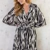 Ruches Jurk Zebra Zwart Beige 1 Ruches Jurk Zebra Zwart Beige -Kleding Promotie Winkel Ruches Jurk Zebra Zwart Beige 4 586x900 1