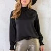 Satijnen Col Blouse Zwart -Kleding Promotie Winkel Satijnen Col Blouse Zwart 6 586x900 1