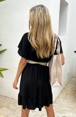 Sicily V-neck Dress Black 18 Sicily V-neck Dress Black -Kleding Promotie Winkel Sicily V neck Dress Black 7 586x900 1