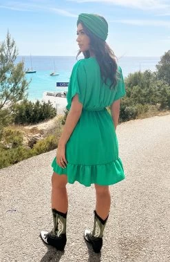 Sicily V-neck Dress Bright Green -Kleding Promotie Winkel Sicily V neck Dress Bright Green 1 586x900 1
