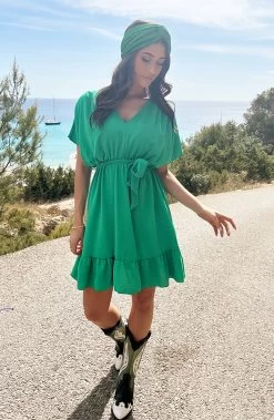 Sicily V-neck Dress Bright Green -Kleding Promotie Winkel Sicily V neck Dress Bright Green 6 586x900 1