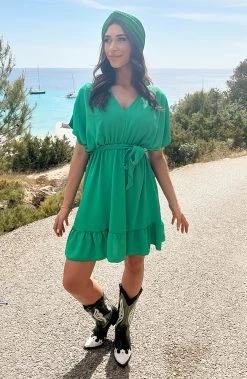 Sicily V-neck Dress Bright Green -Kleding Promotie Winkel Sicily V neck Dress Bright Green 7 586x900 1