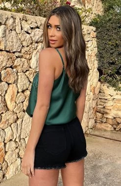 Silk Lace Spaghetti Top Smaragd -Kleding Promotie Winkel Silk Lace Spaghetti Top Smaragd 3 586x900 1