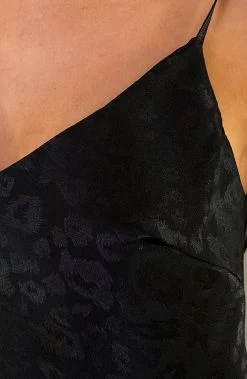 Silk Leopard Spaghetti Top Zwart -Kleding Promotie Winkel Silk Leopard Spaghetti Top Zwart 1 586x900 1