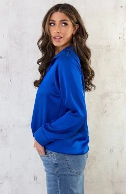 Silk Oversized Blouse Kobalt 10 Silk Oversized Blouse Kobalt -Kleding Promotie Winkel Silk Oversized Blouse Kobalt 4 586x900 1