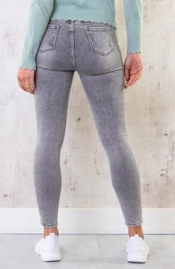 Skinny High Waisted Jeans Grijs -Kleding Promotie Winkel Skinny High Waisted Jeans Grijs 3 586x900 1