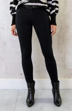 Skinny Jeans High Waist Zwart -Kleding Promotie Winkel Skinny Jeans High Waist Zwart 2 586x900 2