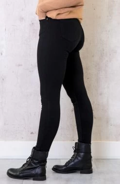 Skinny Jeans High Waist Zwart -Kleding Promotie Winkel Skinny Jeans High Waist Zwart 3 586x900 1