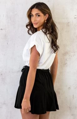 Skort Met Strik Zwart -Kleding Promotie Winkel Skort Met Strik Zwart 8 586x900 1