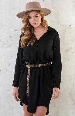 Riem Met Gouden Details -Kleding Promotie Winkel Smocked Blouse Dress Zwart 5 586x900 1
