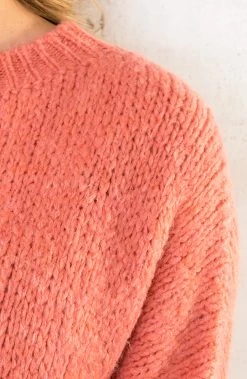 Soft Oversized Trui Koraal -Kleding Promotie Winkel Soft Oversized Trui Koraal 1 586x900 1