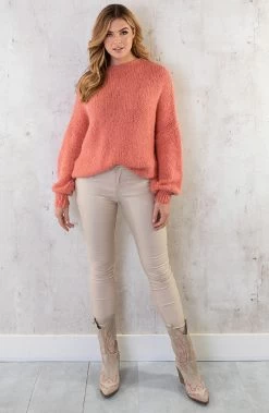 Soft Oversized Trui Koraal -Kleding Promotie Winkel Soft Oversized Trui Koraal 3 586x900 1