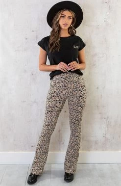 Top Girl Boss Mood Zwart Goud -Kleding Promotie Winkel Top Girl Boss Mood Zwart Goud 2 586x900 1